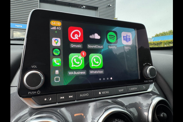 Nissan Juke 1.0 DIG-T N-Connecta AUTOMAAT / CAMERA / LED / NAVI / PDC / STOELVERWARMING / REGENSENS / CARPLAY / VOORUIT VERW.