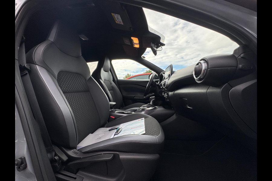 Nissan Juke 1.0 DIG-T N-Connecta AUTOMAAT / CAMERA / LED / NAVI / PDC / STOELVERWARMING / REGENSENS / CARPLAY / VOORUIT VERW.