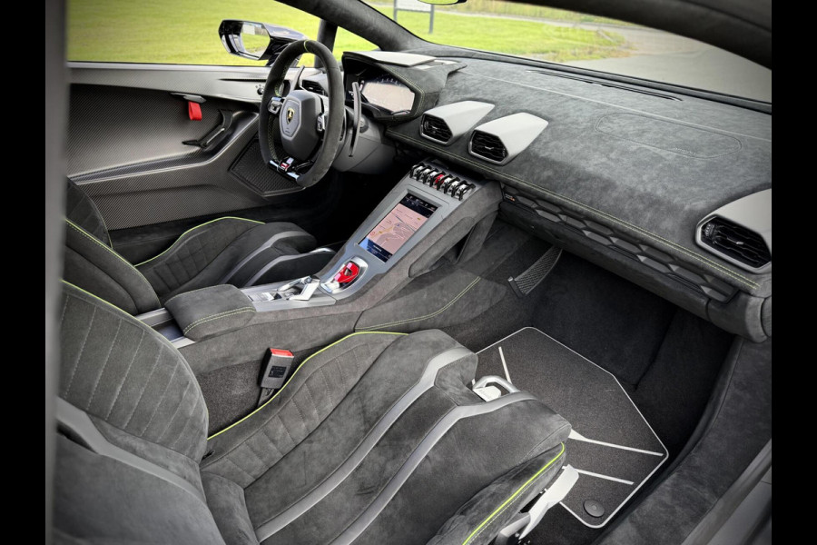 Lamborghini Huracán STO 5.2 V10 LIFT|Carbon|AD PERSONAM|60th AN|VAT/BTW|GARANTIE 05-2026