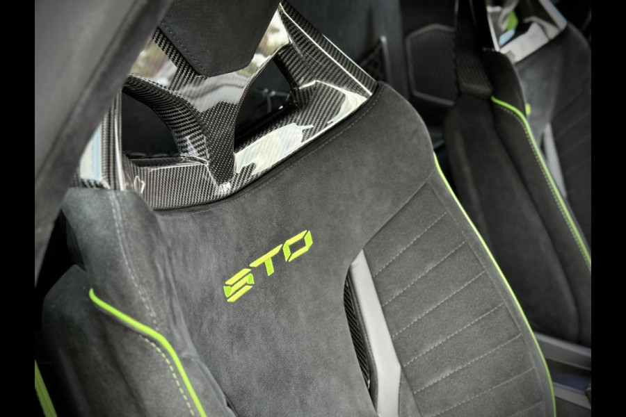 Lamborghini Huracán STO 5.2 V10 LIFT|Carbon|AD PERSONAM|60th AN|VAT/BTW|GARANTIE 05-2026
