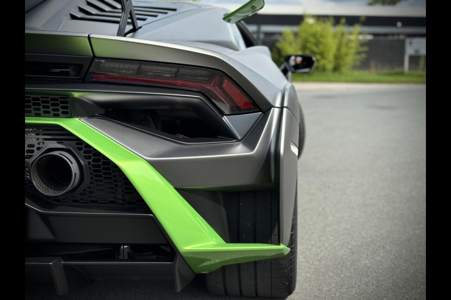 Lamborghini Huracán STO 5.2 V10 LIFT|Carbon|AD PERSONAM|60th AN|VAT/BTW|GARANTIE 05-2026