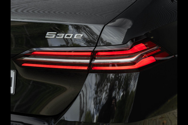BMW 5 Serie 530e M-Sport - Driving Ass Plus - Camera - Stoelverwarming - Adaptive LED