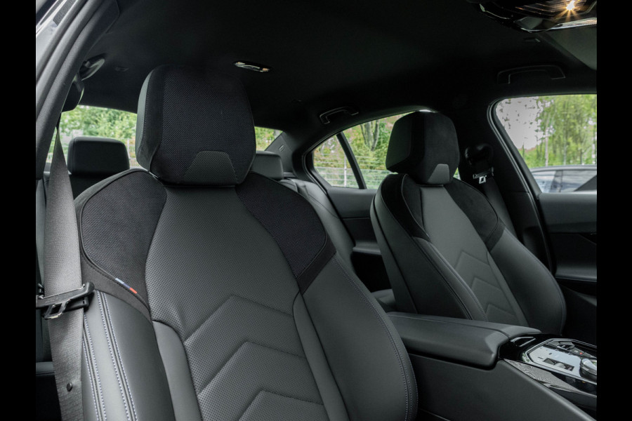 BMW 5 Serie 530e M-Sport - Driving Ass Plus - Camera - Stoelverwarming - Adaptive LED