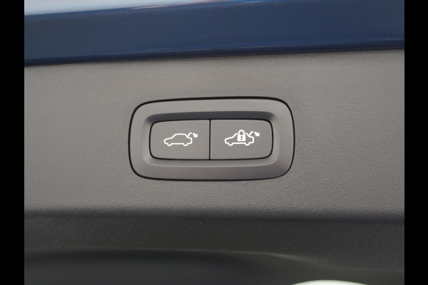 Lynk & Co 01 1.5 VAN: 24.900,- VOOR 22.440,- UW HERFSTVOORDEEL: 2.460,- PHEV PLUG-IN HYBRIDE | COMPLETE AUTO | ELEKTRISCH PANORAMADAK | FULL OPTIONS | LYNK & CO GARANTIE T/M 12-2026 | RIJKLAAR GELEVERD | BTW VERREKENBAAR |