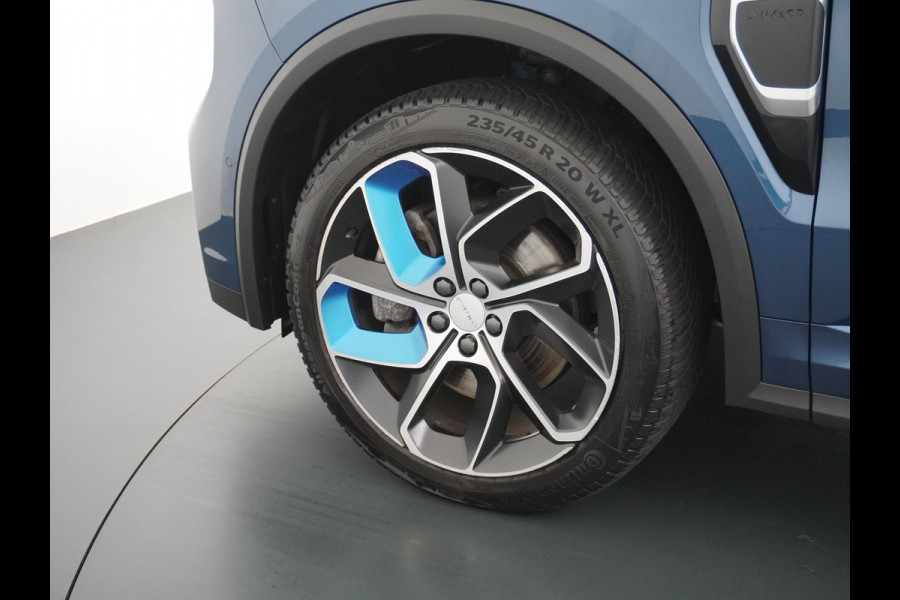 Lynk & Co 01 1.5 VAN: 24.900,- VOOR 22.440,- UW HERFSTVOORDEEL: 2.460,- PHEV PLUG-IN HYBRIDE | COMPLETE AUTO | ELEKTRISCH PANORAMADAK | FULL OPTIONS | LYNK & CO GARANTIE T/M 12-2026 | RIJKLAAR GELEVERD | BTW VERREKENBAAR |