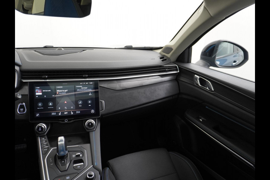 Lynk & Co 01 1.5 VAN: 24.900,- VOOR 22.440,- UW HERFSTVOORDEEL: 2.460,- PHEV PLUG-IN HYBRIDE | COMPLETE AUTO | ELEKTRISCH PANORAMADAK | FULL OPTIONS | LYNK & CO GARANTIE T/M 12-2026 | RIJKLAAR GELEVERD | BTW VERREKENBAAR |