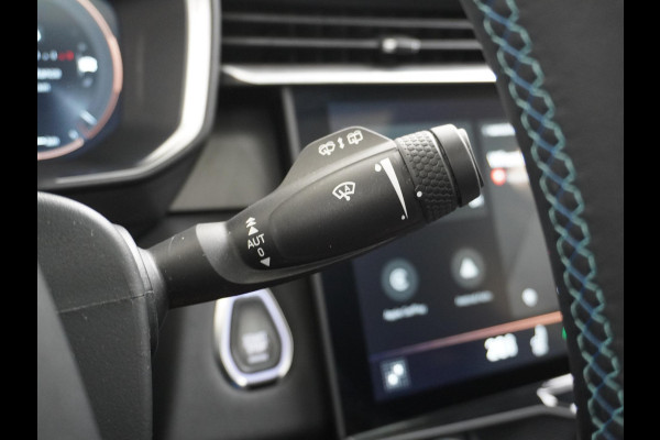 Lynk & Co 01 1.5 VAN: 24.900,- VOOR 22.440,- UW HERFSTVOORDEEL: 2.460,- PHEV PLUG-IN HYBRIDE | COMPLETE AUTO | ELEKTRISCH PANORAMADAK | FULL OPTIONS | LYNK & CO GARANTIE T/M 12-2026 | RIJKLAAR GELEVERD | BTW VERREKENBAAR |