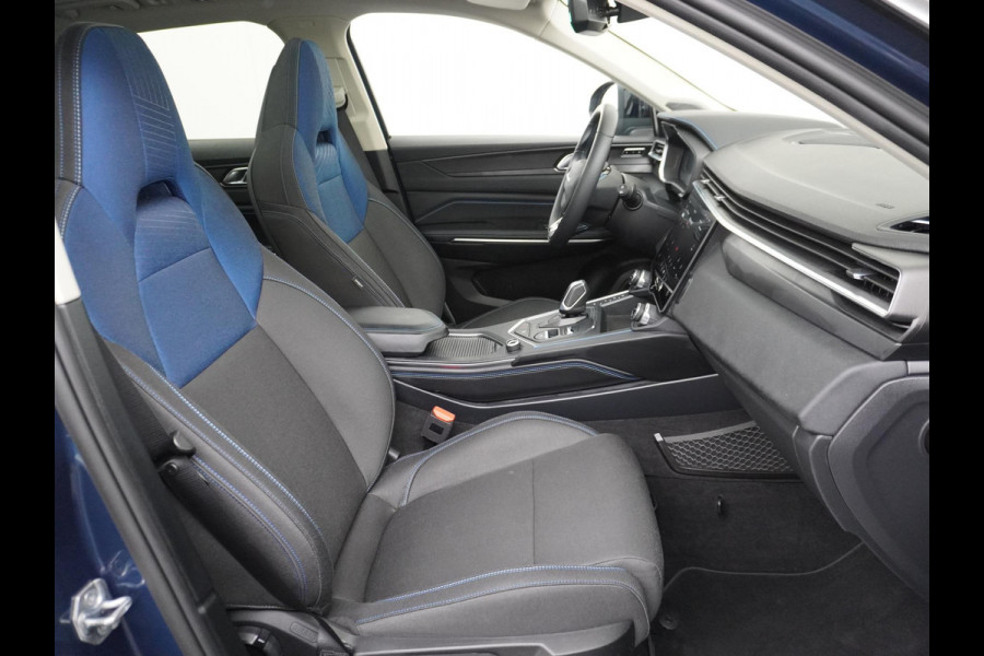 Lynk & Co 01 1.5 VAN: 24.900,- VOOR 22.440,- UW HERFSTVOORDEEL: 2.460,- PHEV PLUG-IN HYBRIDE | COMPLETE AUTO | ELEKTRISCH PANORAMADAK | FULL OPTIONS | LYNK & CO GARANTIE T/M 12-2026 | RIJKLAAR GELEVERD | BTW VERREKENBAAR |