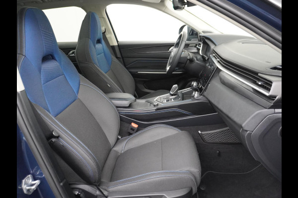 Lynk & Co 01 1.5 VAN: 24.900,- VOOR 22.440,- UW HERFSTVOORDEEL: 2.460,- PHEV PLUG-IN HYBRIDE | COMPLETE AUTO | ELEKTRISCH PANORAMADAK | FULL OPTIONS | LYNK & CO GARANTIE T/M 12-2026 | RIJKLAAR GELEVERD | BTW VERREKENBAAR |