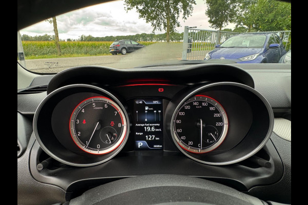 Suzuki Swift 1.2 Style Smart Hybrid AUTOMAAT / CARPLAY / PARKEERSENSOREN / CRUISE / CAMERA / ZO GOED ALS NIEUW / METALLIC