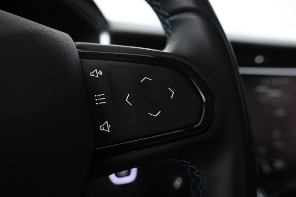 Lynk & Co 01 1.5 360 Camera, Panorama dak, Apple / Android carplay.