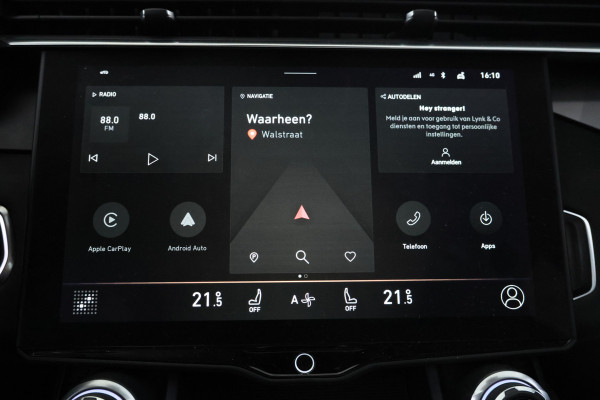 Lynk & Co 01 1.5 360 Camera, Panorama dak, Apple / Android carplay.