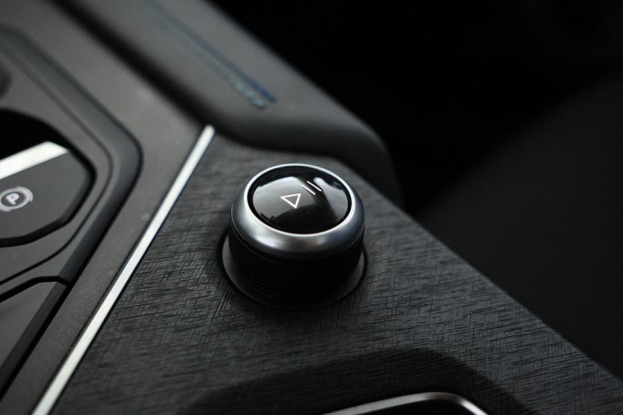 Lynk & Co 01 1.5 360 Camera, Panorama dak, Apple / Android carplay.