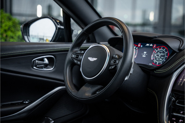 Aston Martin Dbx 4.0 V8 707 - BTW Auto | Panorama | Carbon | Keramisch | 23' inch | Stoelkoeling