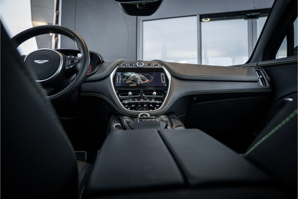 Aston Martin Dbx 4.0 V8 707 - BTW Auto | Panorama | Carbon | Keramisch | 23' inch | Stoelkoeling