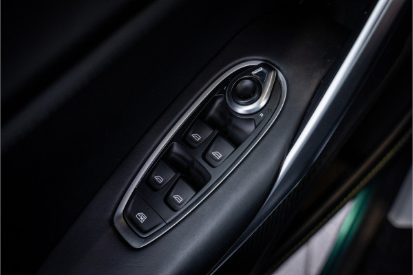 Aston Martin Dbx 4.0 V8 707 - BTW Auto | Panorama | Carbon | Keramisch | 23' inch | Stoelkoeling