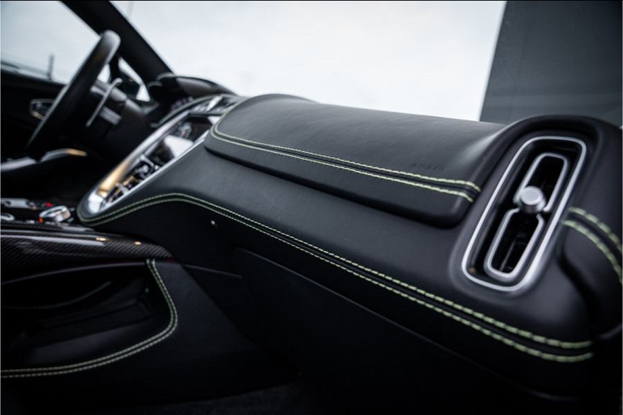 Aston Martin Dbx 4.0 V8 707 - BTW Auto | Panorama | Carbon | Keramisch | 23' inch | Stoelkoeling