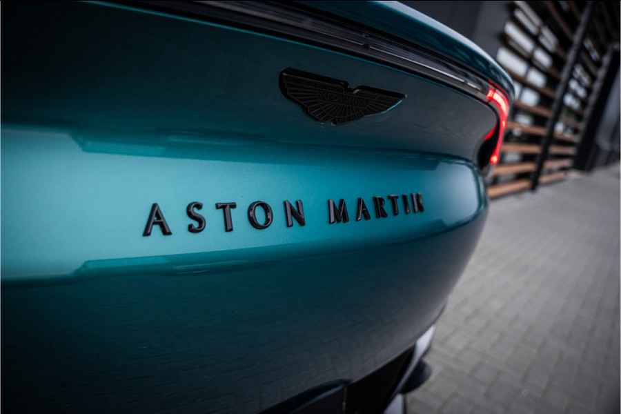 Aston Martin Dbx 4.0 V8 707 - BTW Auto | Panorama | Carbon | Keramisch | 23' inch | Stoelkoeling