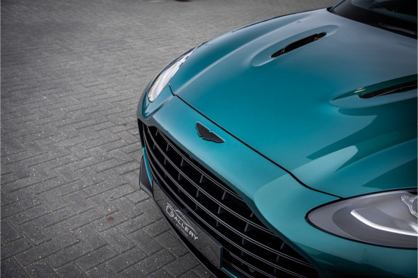 Aston Martin Dbx 4.0 V8 707 - BTW Auto | Panorama | Carbon | Keramisch | 23' inch | Stoelkoeling