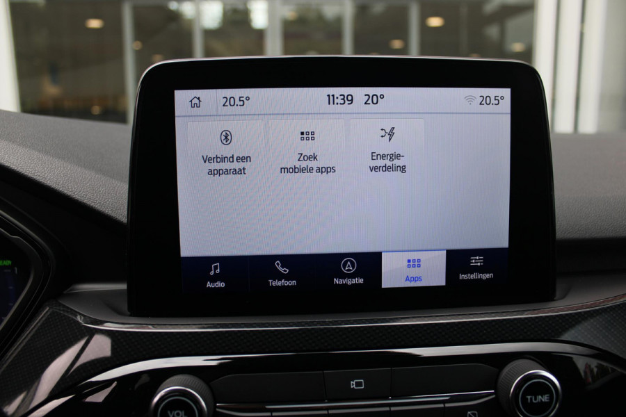 Ford Kuga 2.5 PHEV 225PK ST-LINE X | NAVIGATIE | STUUR / STOELVERWARMING | ACHTERBANK VERWARMING | DODEHOEKDETECTIE | ELEKTRISCH WEGKLAPBARE TREKHAAK | ACHTERUITRIJCAMERA | KEYLESS ENTRY / START |