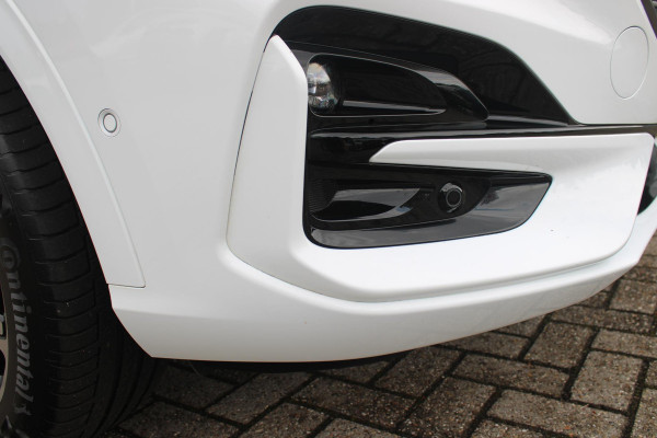 Ford Kuga 2.5 PHEV 225PK ST-LINE X | NAVIGATIE | STUUR / STOELVERWARMING | ACHTERBANK VERWARMING | DODEHOEKDETECTIE | ELEKTRISCH WEGKLAPBARE TREKHAAK | ACHTERUITRIJCAMERA | KEYLESS ENTRY / START |