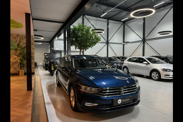 Volkswagen Passat Variant 1.5 TSI Business Garantie Trekhaak ACC PDC Navi Carplay LED DAB Rijklaar