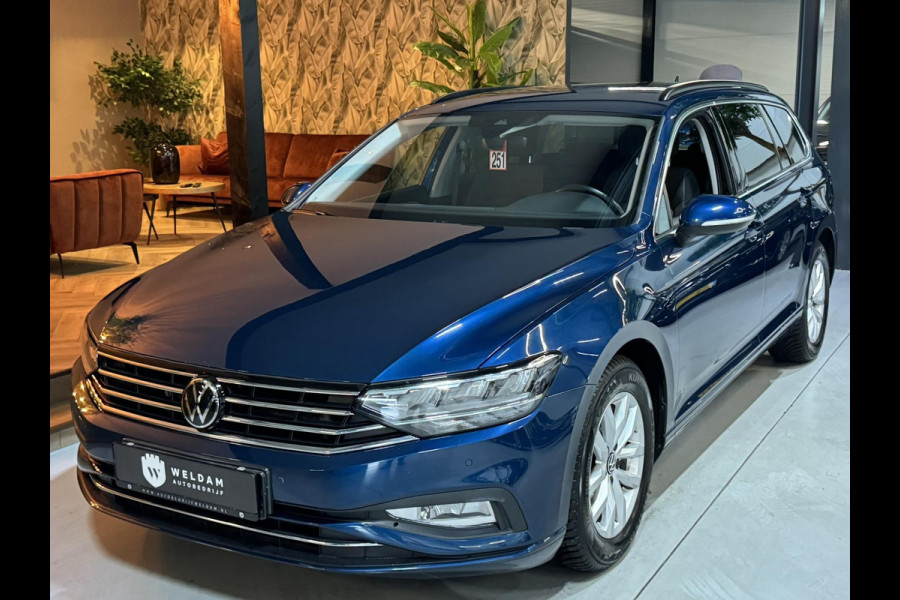 Volkswagen Passat Variant 1.5 TSI Business Garantie Trekhaak ACC PDC Navi Carplay LED DAB Rijklaar