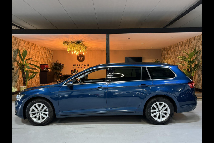 Volkswagen Passat Variant 1.5 TSI Business Garantie Trekhaak ACC PDC Navi Carplay LED DAB Rijklaar