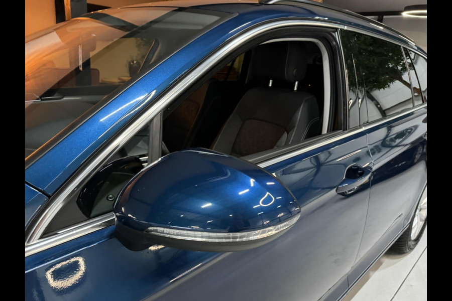 Volkswagen Passat Variant 1.5 TSI Business Garantie Trekhaak ACC PDC Navi Carplay LED DAB Rijklaar