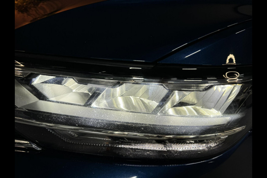 Volkswagen Passat Variant 1.5 TSI Business Garantie Trekhaak ACC PDC Navi Carplay LED DAB Rijklaar