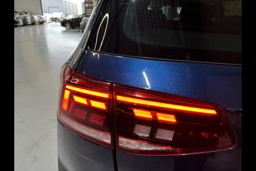 Volkswagen Passat Variant 1.5 TSI Business Garantie Trekhaak ACC PDC Navi Carplay LED DAB Rijklaar
