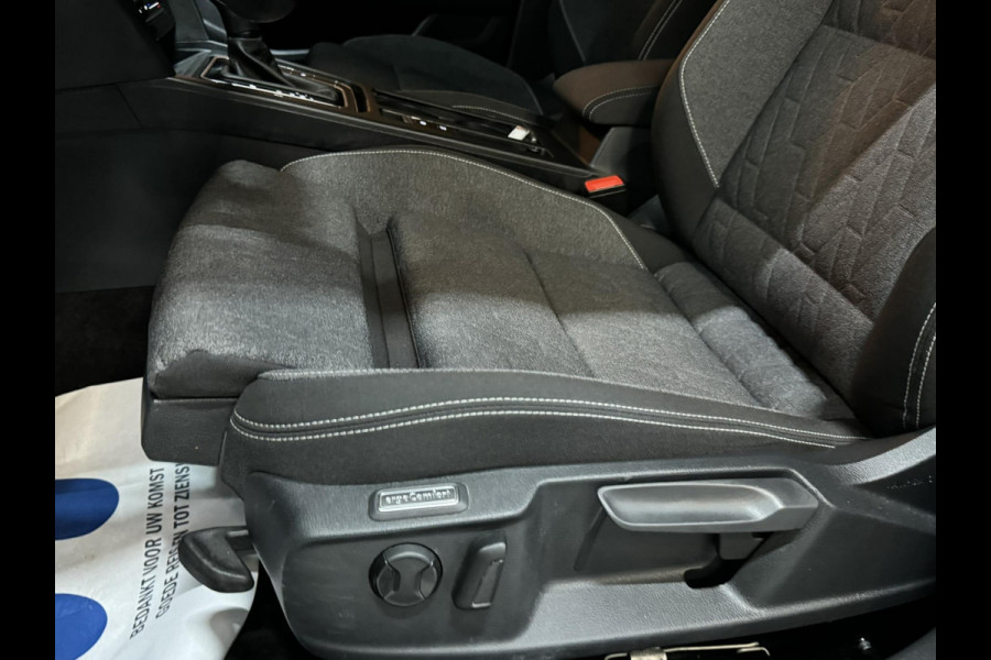Volkswagen Passat Variant 1.5 TSI Business Garantie Trekhaak ACC PDC Navi Carplay LED DAB Rijklaar