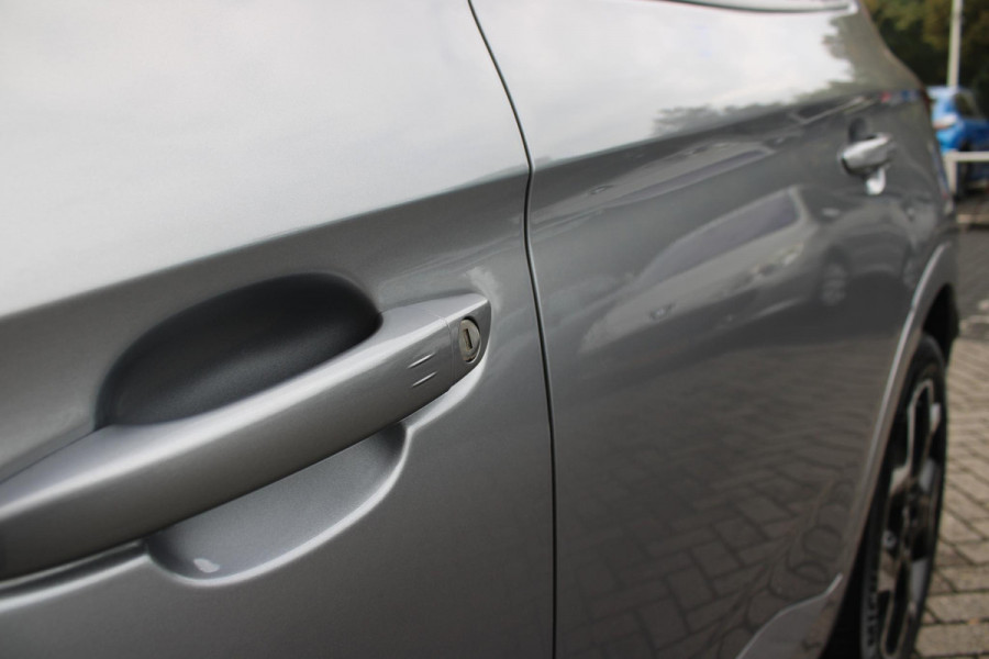 Opel Grandland 1.2 Turbo 130PK AUTOMAAT ULTIMATE | STOEL/STUUR/VOORRUIT VERWARMING | ACHTRERUITRIJ CAMERA | DODEHOEK DETECTIE | ELEKTRISCH BEDIENBARE ACHTERKLEP | FULL LED MATRIX KOPLAMPEN | NAVIGATIE | 19" LICHTMETALEN VELGEN | ALCANTARA BEKLEDING | APPLE CARPLAY/ANDROID AUTO | DRAADLOZE TELEFOONLADER | KEYLESS ENTRY/START | BLACK PACK | ADAPTIVE CRUISE CONTROL | COMFORT STOELEN |