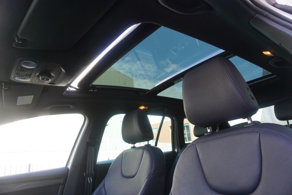 Škoda Octavia Combi 1.5 TSI Leer/Panormadak/Business Edition Plus /Dealeronderhouden