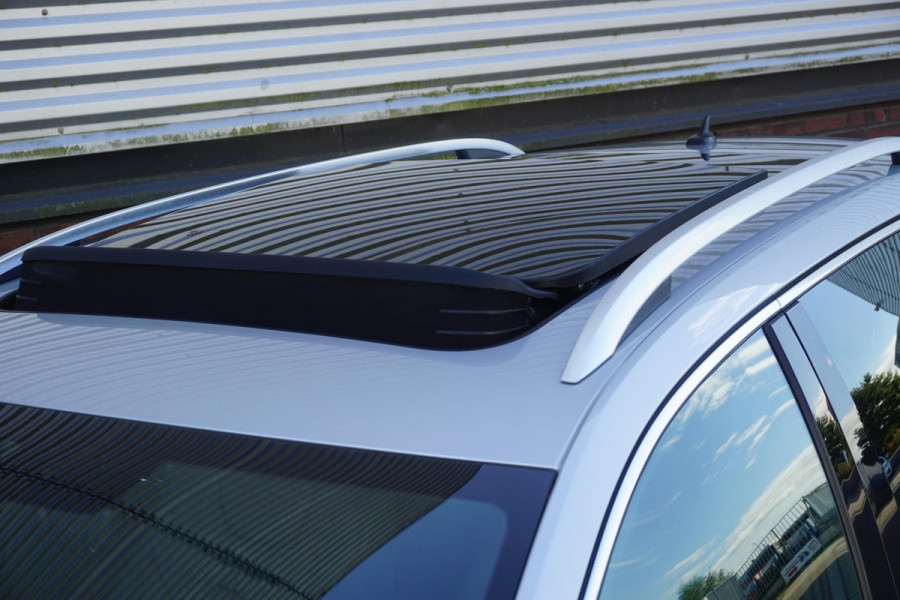 Škoda Octavia Combi 1.5 TSI Leer/Panormadak/Business Edition Plus /Dealeronderhouden
