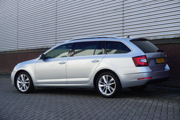 Škoda Octavia Combi 1.5 TSI Leer/Panormadak/Business Edition Plus /Dealeronderhouden