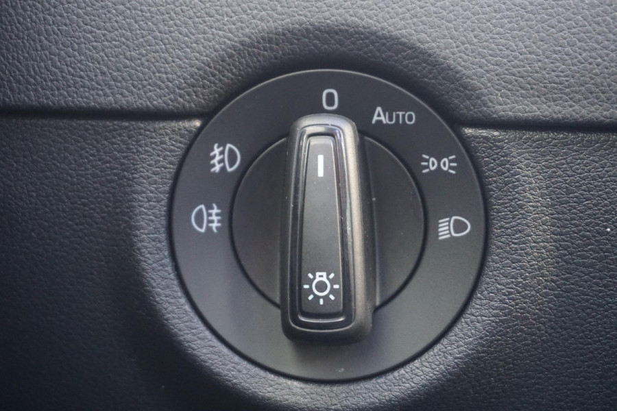Škoda Octavia Combi 1.5 TSI Leer/Panormadak/Business Edition Plus /Dealeronderhouden