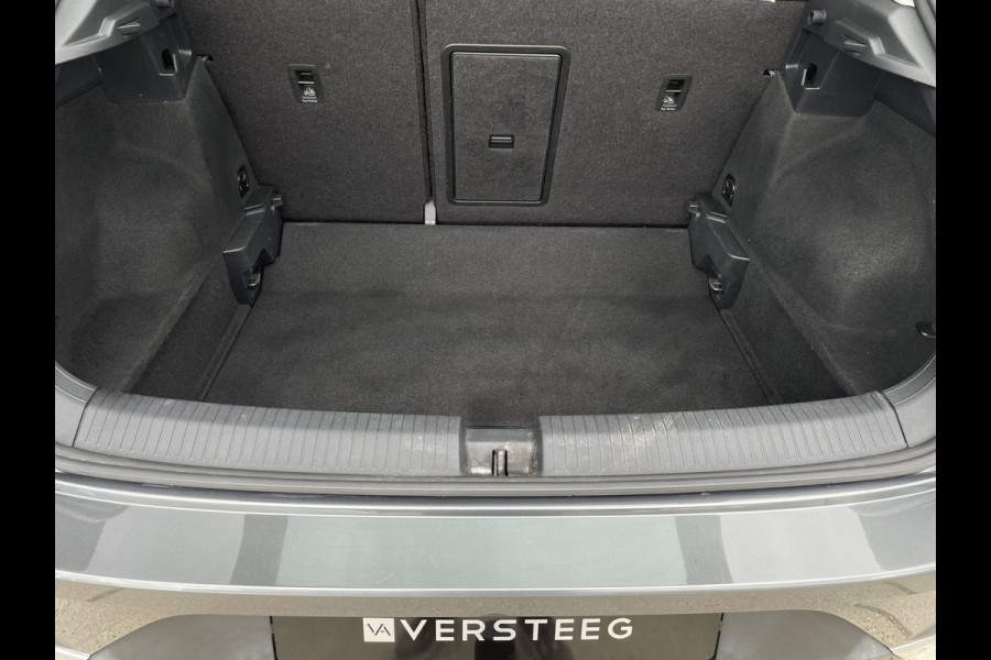 Volkswagen T-Roc 1.5 TSI Sport LED | Trekhaak | Carplay | Camera | Navi | Virtual Cockpit | PDC
