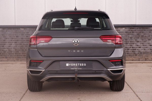 Volkswagen T-Roc 1.5 TSI Sport LED | Trekhaak | Carplay | Camera | Navi | Virtual Cockpit | PDC