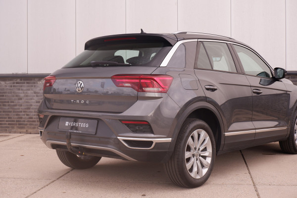 Volkswagen T-Roc 1.5 TSI Sport LED | Trekhaak | Carplay | Camera | Navi | Virtual Cockpit | PDC