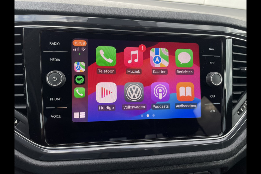 Volkswagen T-Roc 1.5 TSI Sport LED | Trekhaak | Carplay | Camera | Navi | Virtual Cockpit | PDC