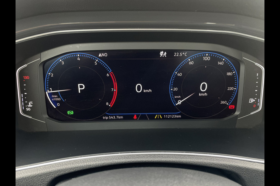 Volkswagen T-Roc 1.5 TSI Sport LED | Trekhaak | Carplay | Camera | Navi | Virtual Cockpit | PDC
