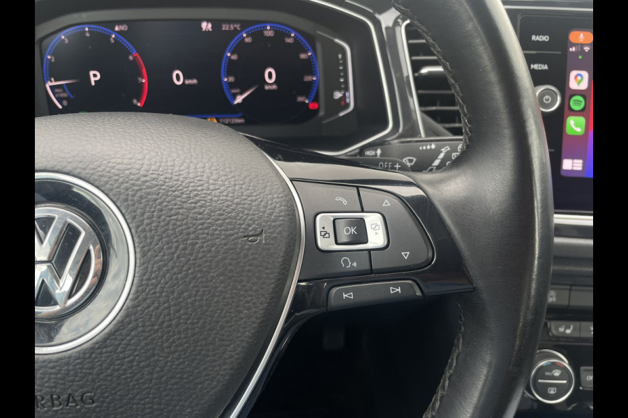 Volkswagen T-Roc 1.5 TSI Sport LED | Trekhaak | Carplay | Camera | Navi | Virtual Cockpit | PDC