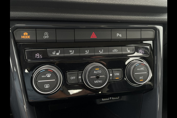 Volkswagen T-Roc 1.5 TSI Sport LED | Trekhaak | Carplay | Camera | Navi | Virtual Cockpit | PDC