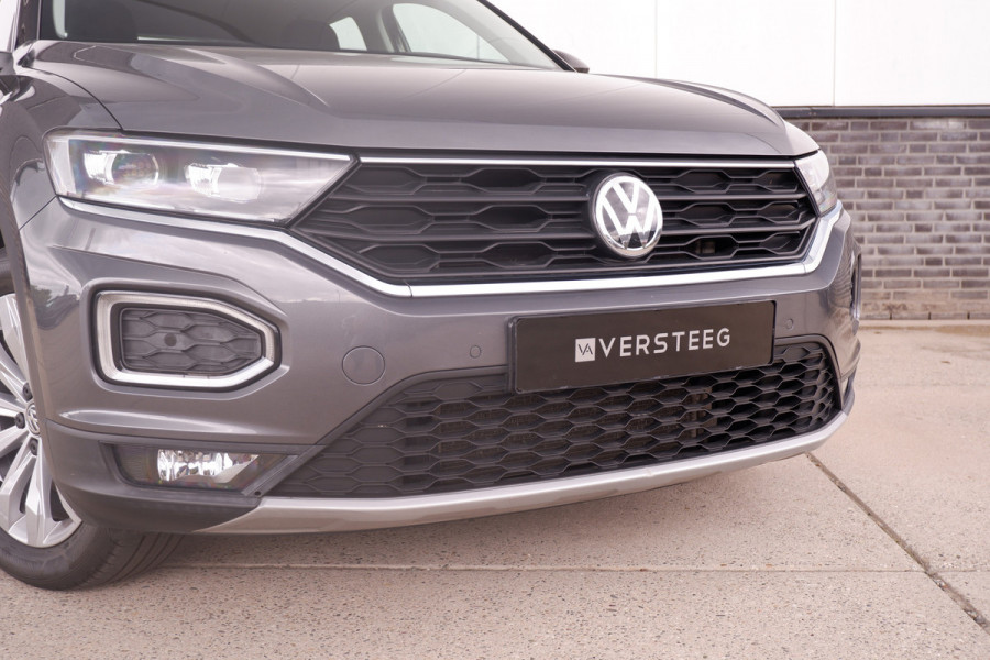 Volkswagen T-Roc 1.5 TSI Sport LED | Trekhaak | Carplay | Camera | Navi | Virtual Cockpit | PDC