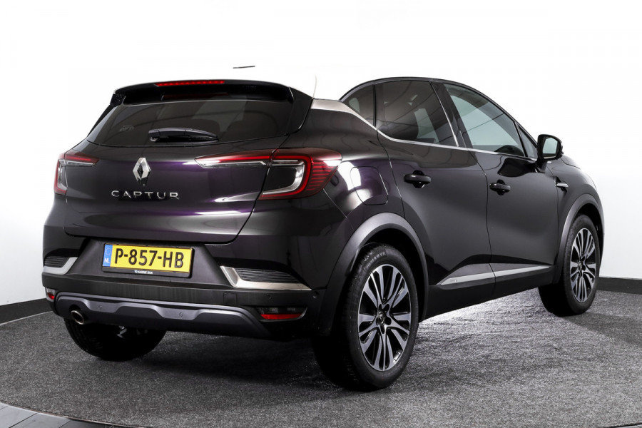 Renault Captur 1.3 TCe 155 PK Initiale Paris - Automaat | Adapt. Cruise | Bose | Stoelverw. | PDC | Camera | NAV+App. Connect | ECC | LM 18" | Afn. Trekhaak |