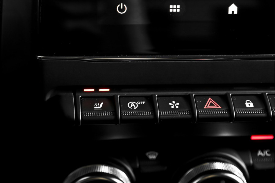 Renault Captur 1.3 TCe 155 PK Initiale Paris - Automaat | Adapt. Cruise | Bose | Stoelverw. | PDC | Camera | NAV+App. Connect | ECC | LM 18" | Afn. Trekhaak |