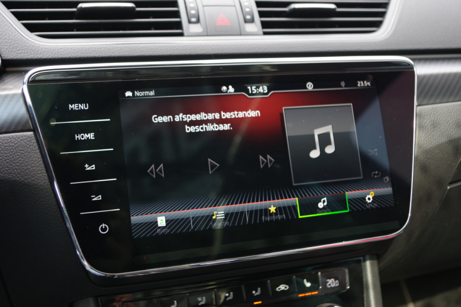 Škoda Superb Combi 1.4 TSI iV Sportline BNS 218 PK PHEV, Panoramadak, Trekhaak, DCC, 360 Camera, Canton Sound, 4 x Stoelverwarming