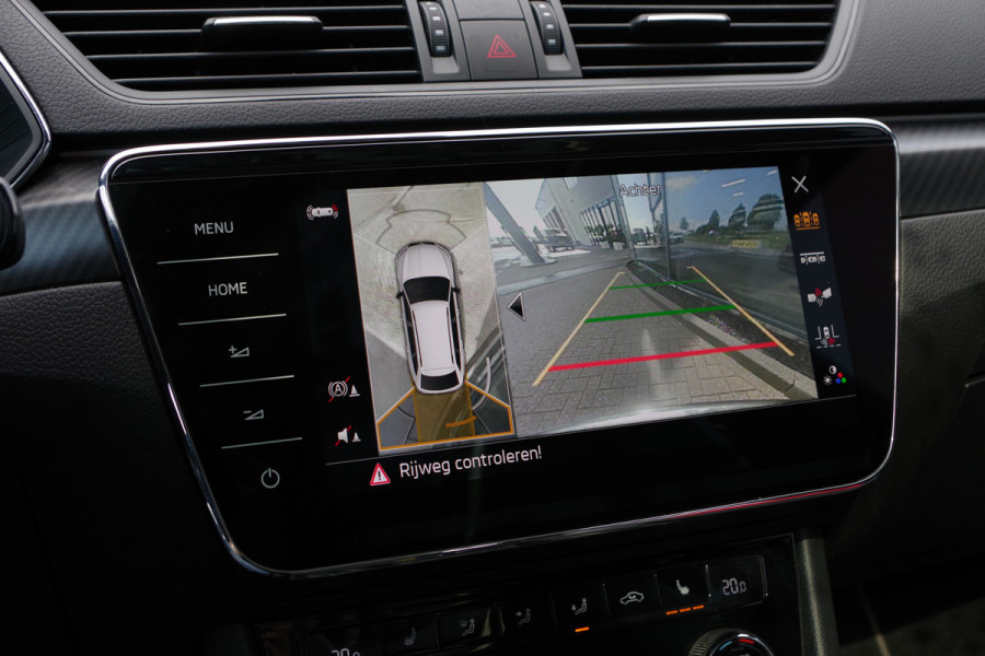 Škoda Superb Combi 1.4 TSI iV Sportline BNS 218 PK PHEV, Panoramadak, Trekhaak, DCC, 360 Camera, Canton Sound, 4 x Stoelverwarming