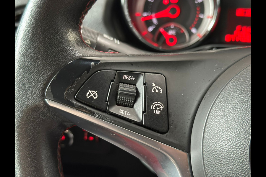 Opel ADAM 1.2 | 1/2 Leder | airco |Bluethooth | Two-tone exterieur/interieur | mooie uitvoering